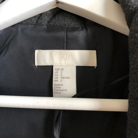 H&M Vest - Picture 4 of 4